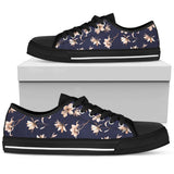 Beautiful Floral Pattern Low Top Shoes For Men, Women